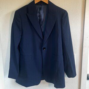 The Curated Navy Blazer